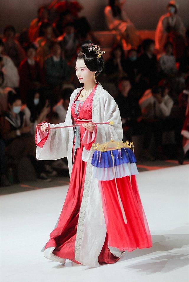 汉服1
