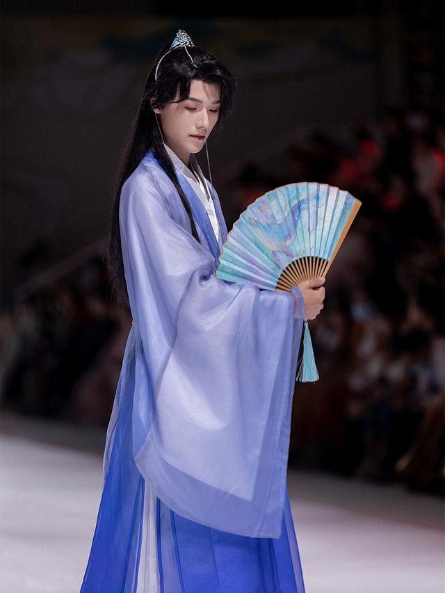 汉服4